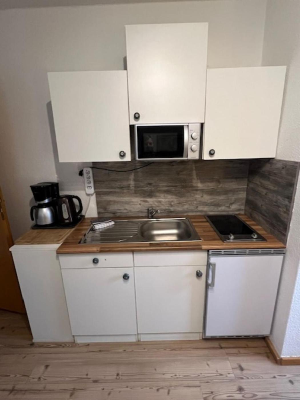 Apartment Am *